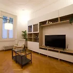 Viale Lombardia 84