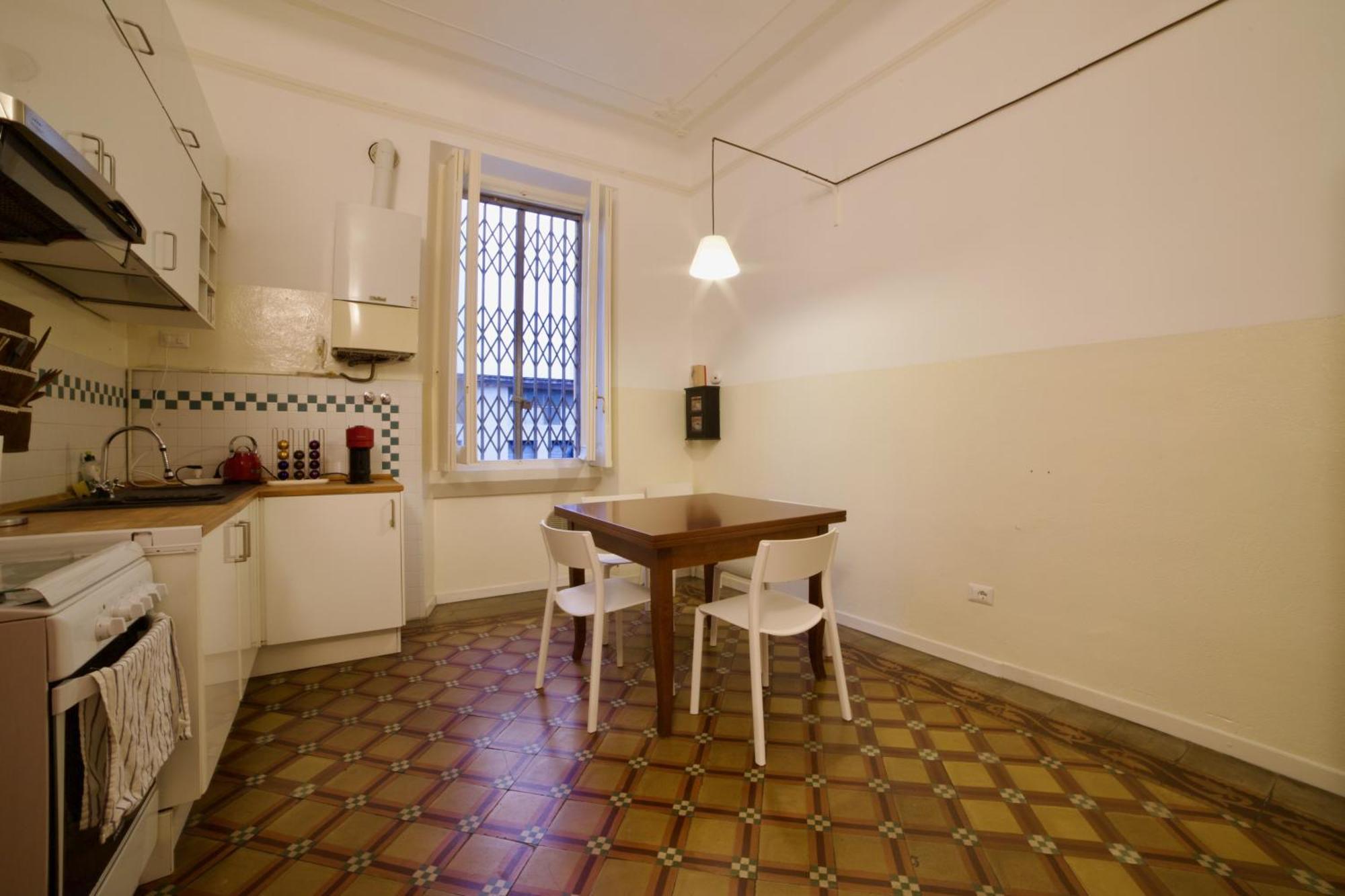Viale Lombardia 84